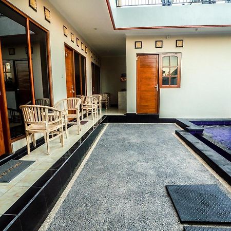 Star Bali Guest House チャングー エクステリア 写真